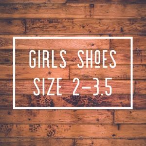 Girls shoes sizes 2-3.5